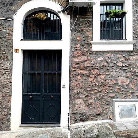 Apartment Maya's Catania